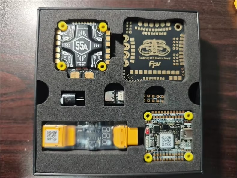DroMa1pcs/lot NEW Speedybee F4 - Speedybee F405 V4 Bls 55A Stack 评论和价格